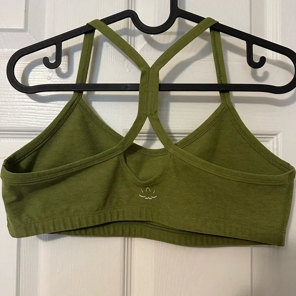 Beyond Yoga Spacedye Slim Racerback Bra Olive Green Size L - Picture 2 of 3